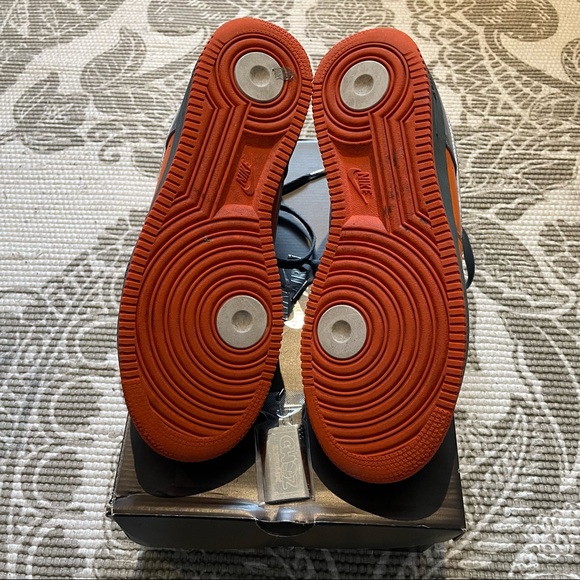 Air Force 1 Low Sz 10 Gaucho’s Gym - Picture 4 of 5